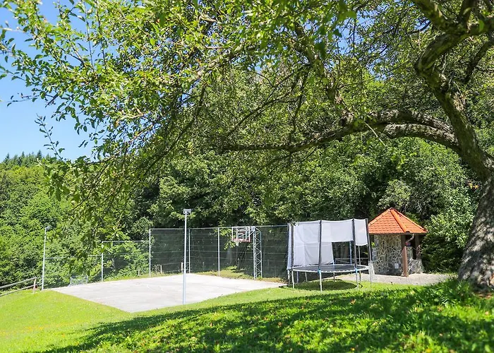 Hotell Country House Na Skaluc *